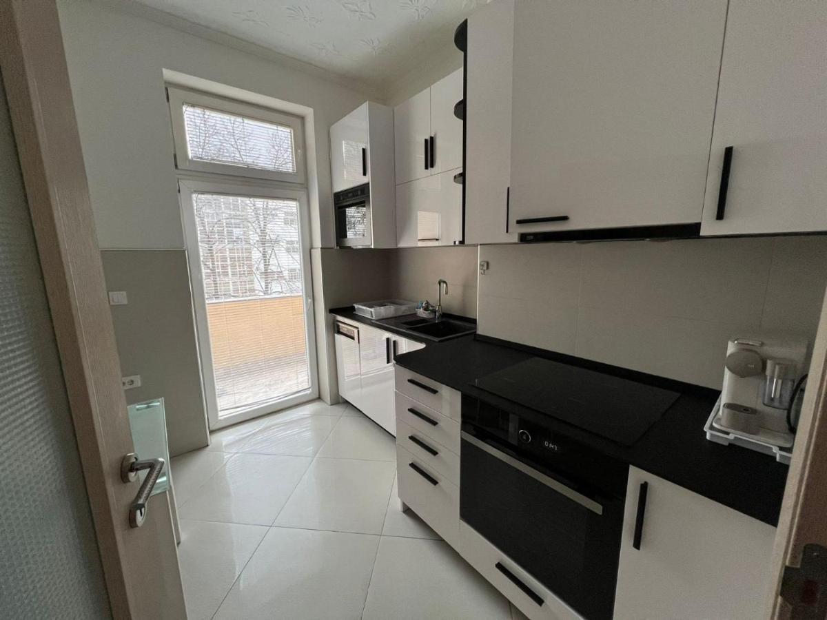 Apartment Alex Belgrado Esterno foto
