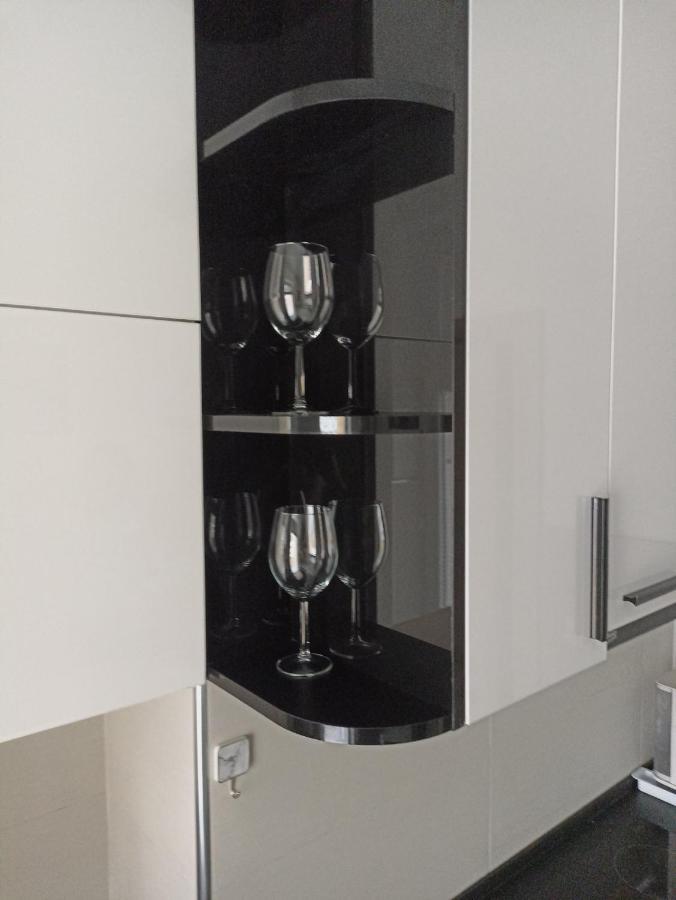 Apartment Alex Belgrado Esterno foto