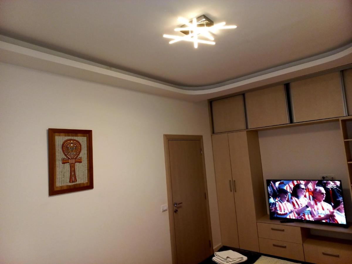 Apartment Alex Belgrado Esterno foto