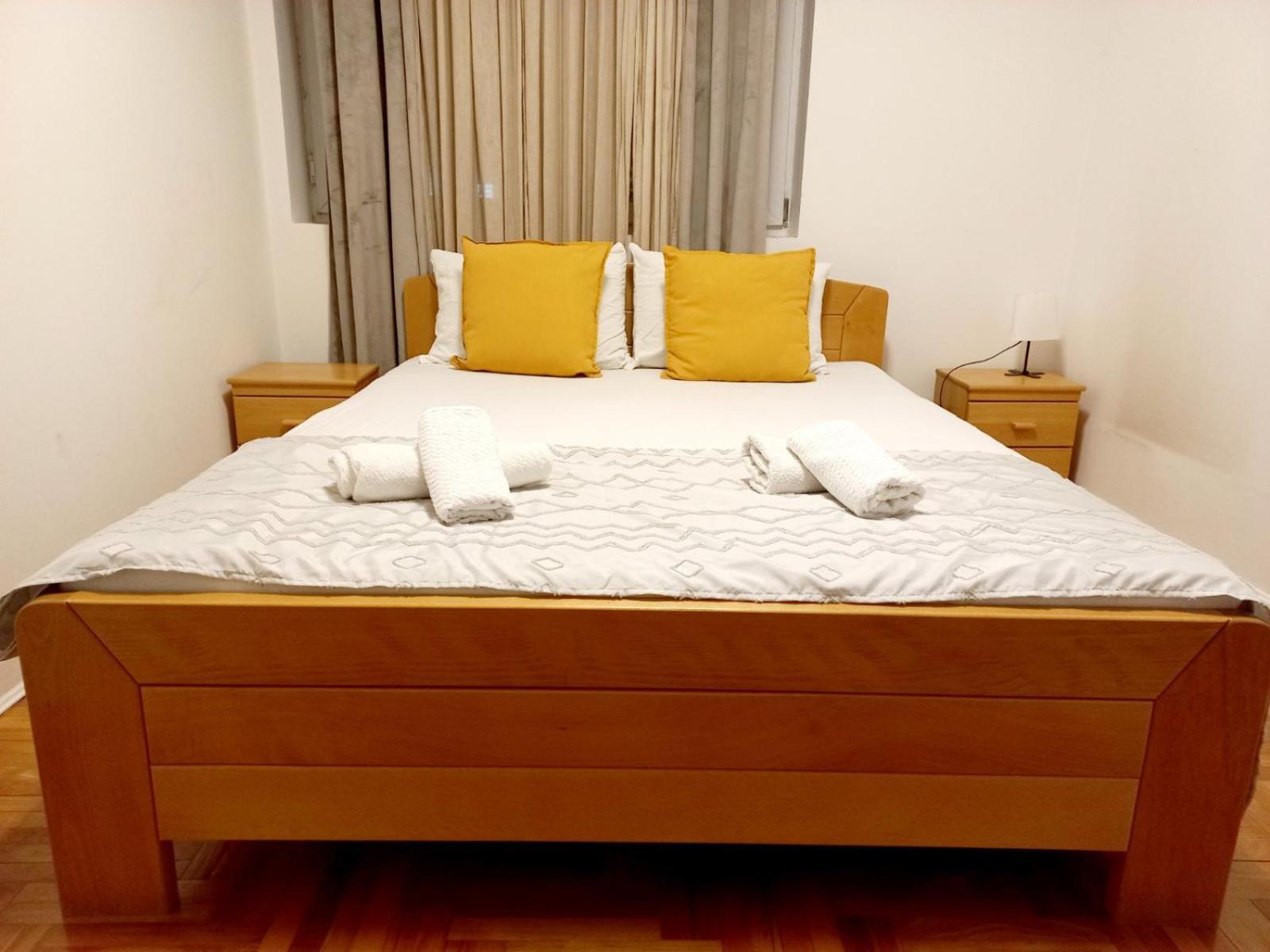 Apartment Alex Belgrado Esterno foto